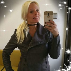 Meet your Posher, Rhonda